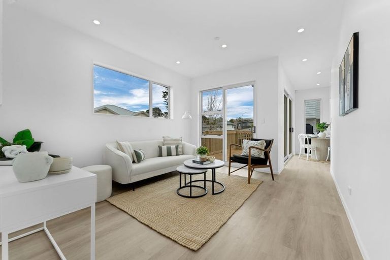 Photo of property in 16c Volante Avenue, Wattle Downs, Auckland, 2103