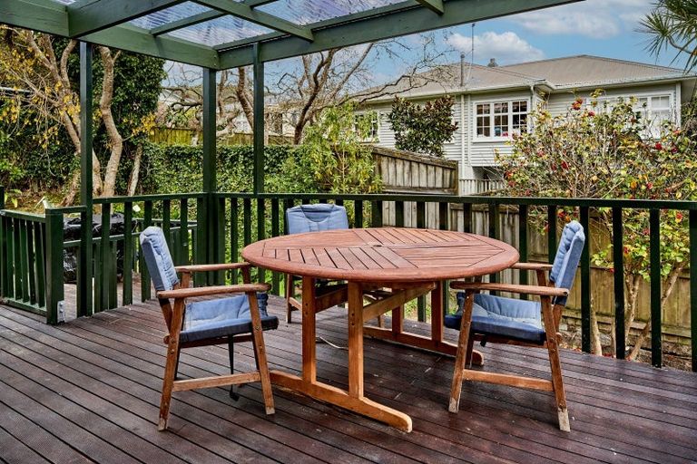 Photo of property in 42 Cooper Street, Karori, Wellington, 6012