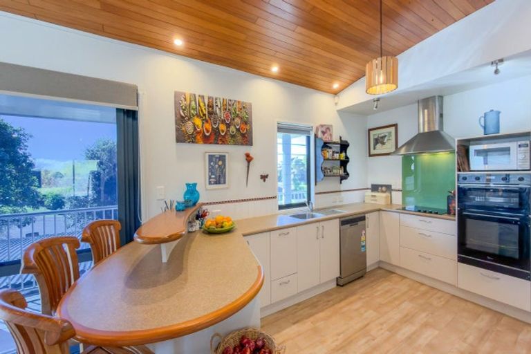 Photo of property in 41 Fishermans Bend, Whiritoa, Whangamata, 3691