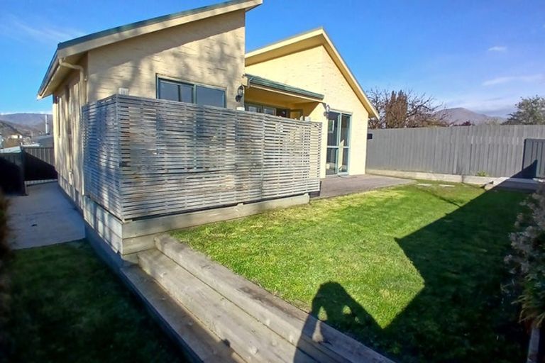 Photo of property in 54 Ray Street, Cromwell, 9310