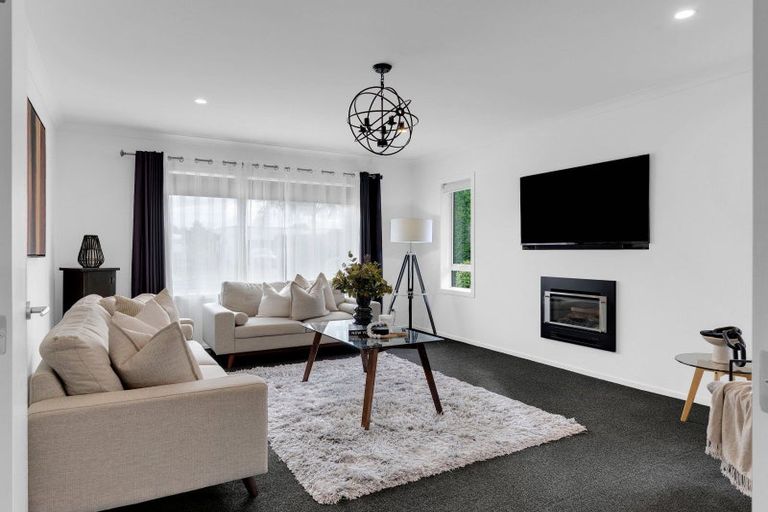 Photo of property in 18 Helen June Avenue, Flagstaff, Hamilton, 3210