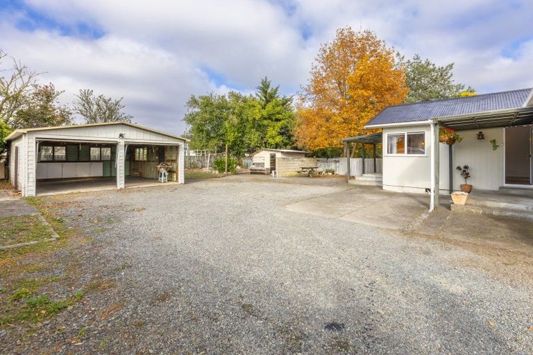 Photo of property in 38 Francis Drake Street, Waipukurau, 4200