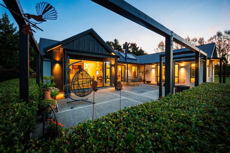 Photo of property in 155b Halcombe Road, Feilding, 4775