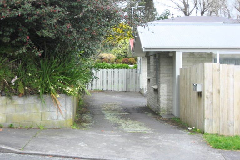 Photo of property in 15a Parsons Street, Vogeltown, New Plymouth, 4310