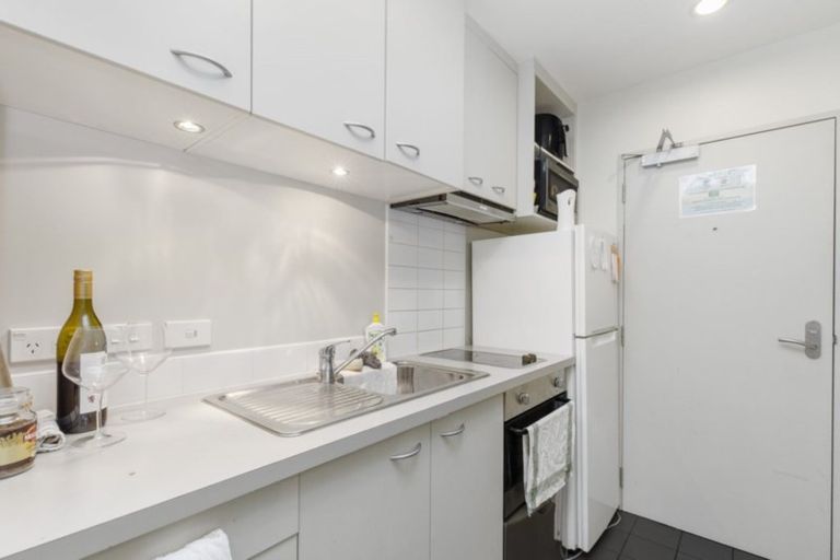 Photo of property in 501/17 Osterley Way, Manukau, Auckland, 2104