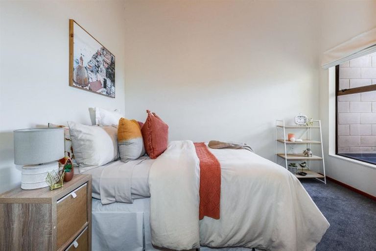 Photo of property in 122f3 Pope Street, Camborne, Porirua, 5026
