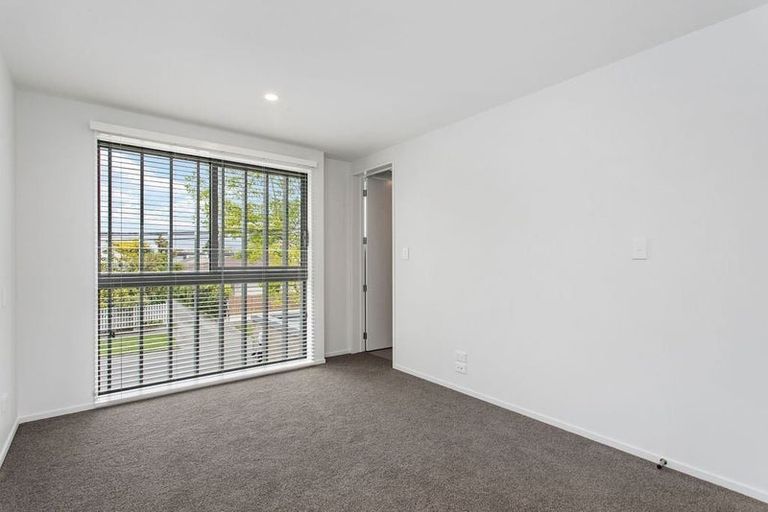 Photo of property in 31 Oxley Avenue, St Albans, Christchurch, 8014