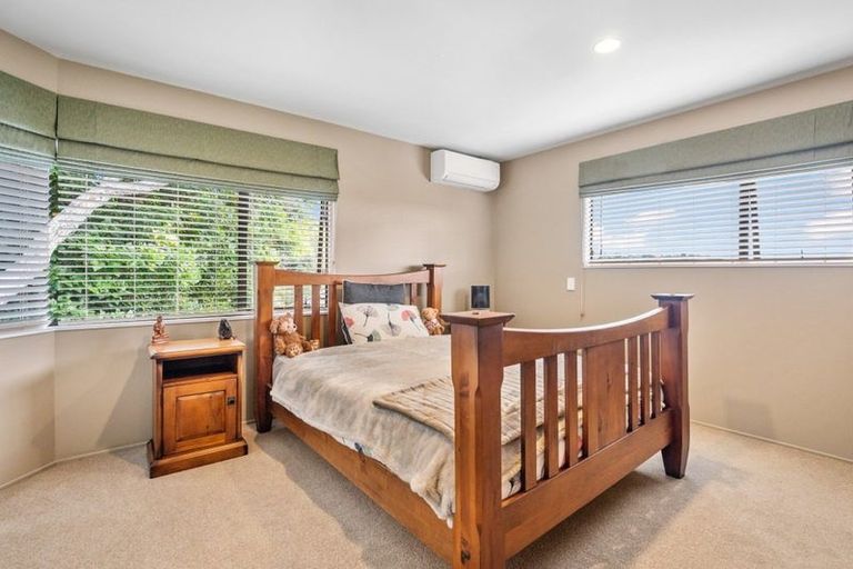 Photo of property in 199a Godley Road, Titirangi, Auckland, 0604