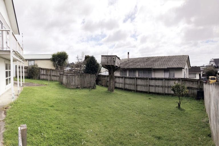 Photo of property in 86 Harrington Road, Henderson, Auckland, 0610
