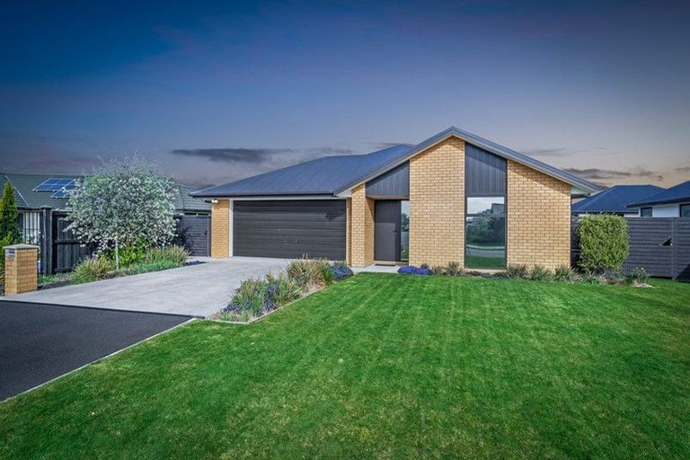 Photo of property in 104 Kemble Drive, Rolleston, 7615