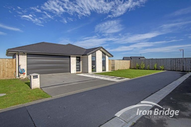 Photo of property in 41 Lady Isaac Drive, Rolleston, 7615
