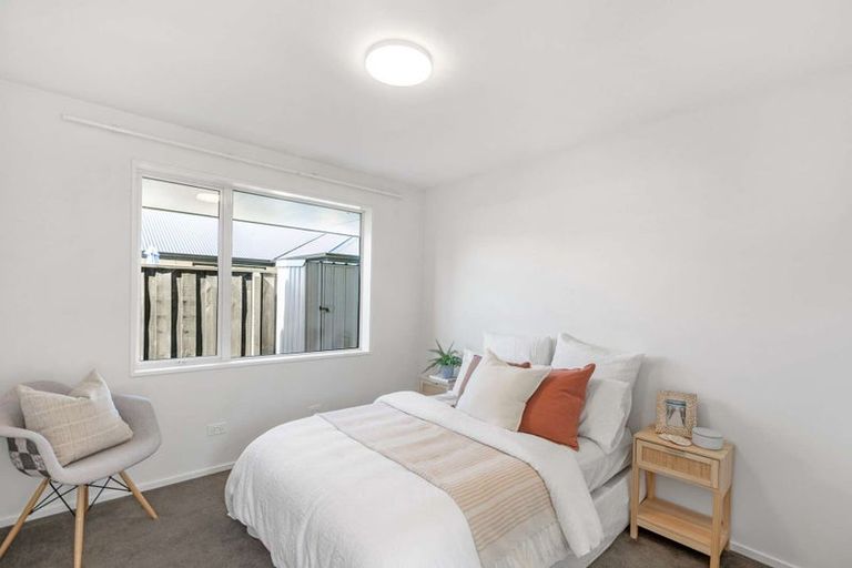Photo of property in 14 Waimarie Street, Pegasus, 7612