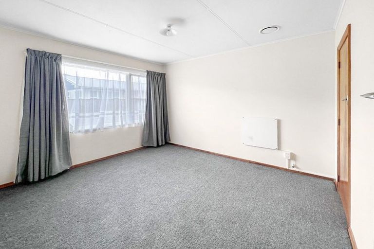 Photo of property in 354 College Street, West End, Palmerston North, 4410