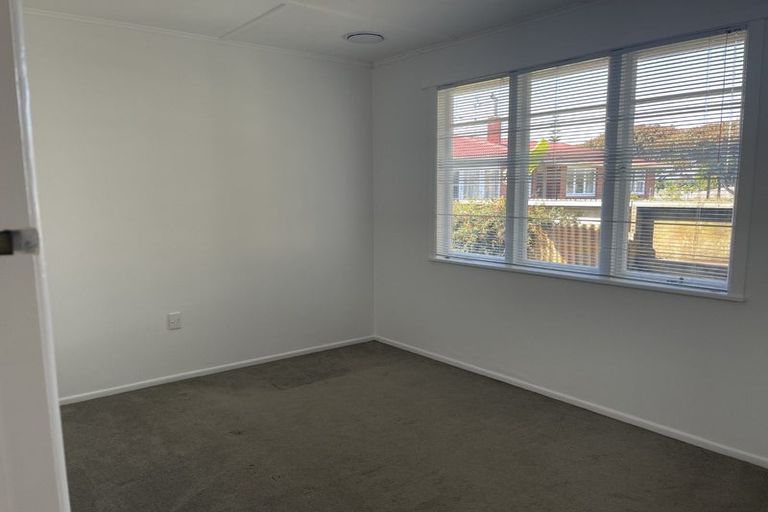 Photo of property in 2b Spur Avenue, Mount Maunganui, 3116