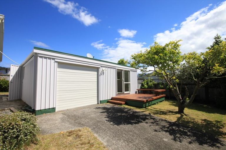 Photo of property in 1 Pitkethley Circle, Pauanui, Hikuai, 3579