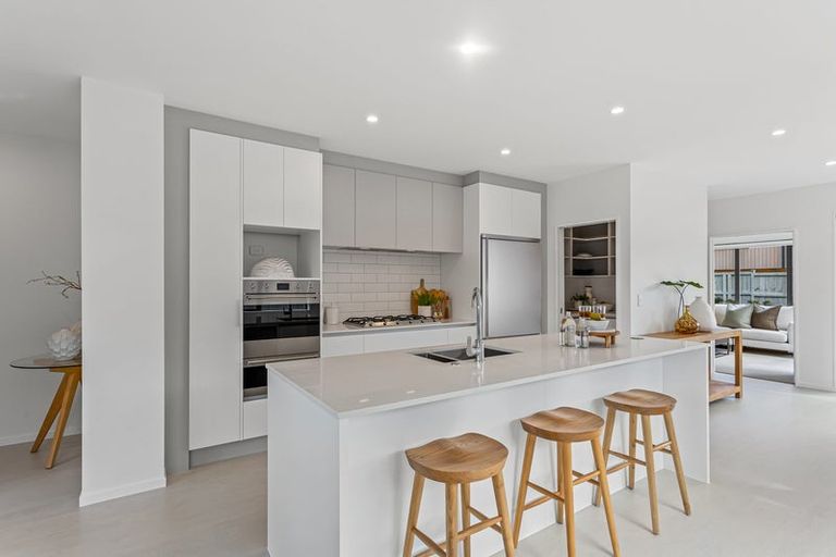 Photo of property in 77 Pepene Avenue, Takanini, Auckland, 2112
