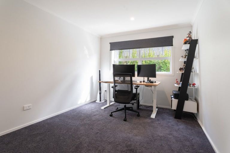 Photo of property in 103 Melksham Drive, Churton Park, Wellington, 6037