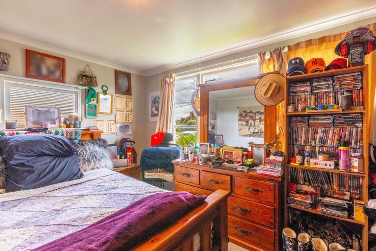 Photo of property in 25 Francis Drake Street, Waipukurau, 4200