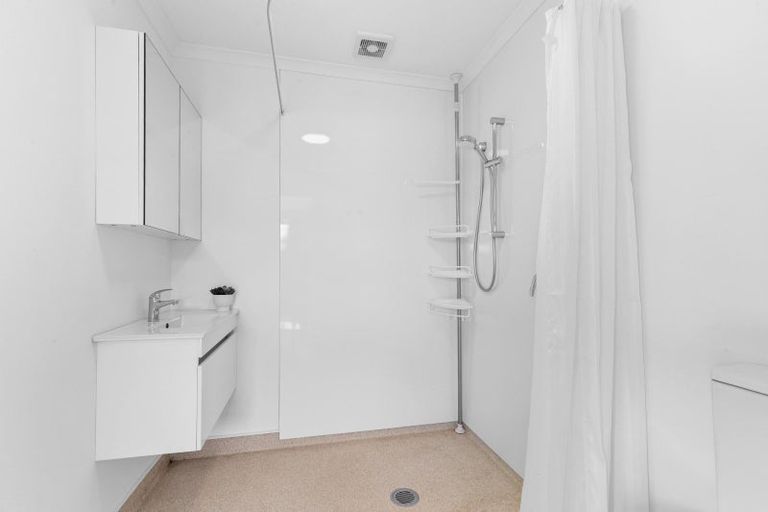 Photo of property in 74 Kennedy Drive, Levin, 5510
