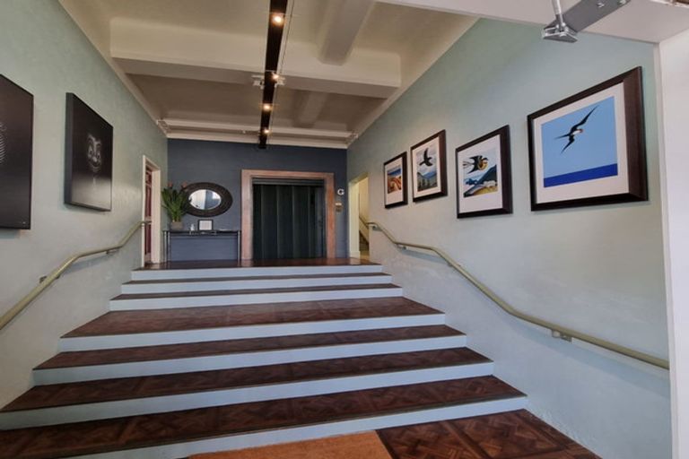 Photo of property in 37u5 Majoribanks Street, Mount Victoria, Wellington, 6011