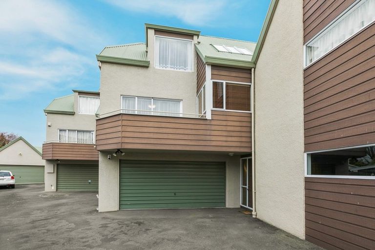 Photo of property in 3/27 Maxwell Street, Riccarton, Christchurch, 8041