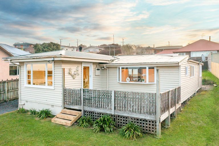 Photo of property in 34 Edna Street, Ocean View, Dunedin, 9035