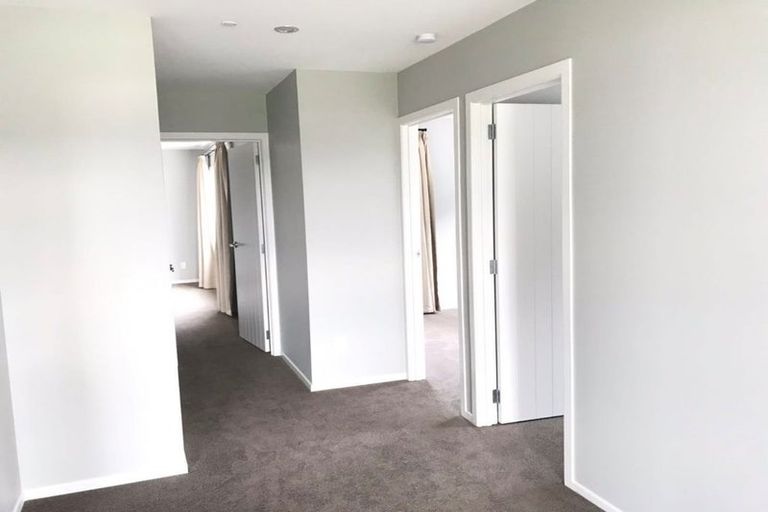 Photo of property in 13 Kota Lane, Hobsonville, Auckland, 0616