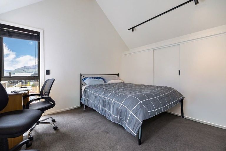 Photo of property in 62 Casterway Crescent, Jacks Point, 9371