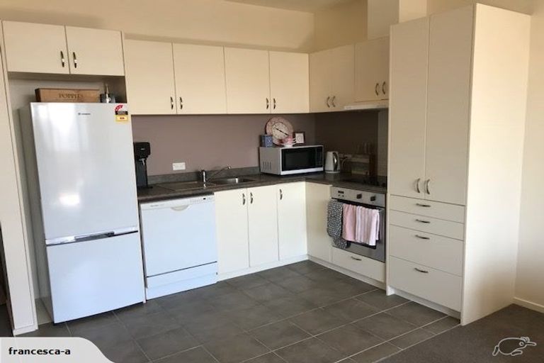 Photo of property in Pirie Street Townhouses, 11/35u Pirie Street, Mount Victoria, Wellington, 6011
