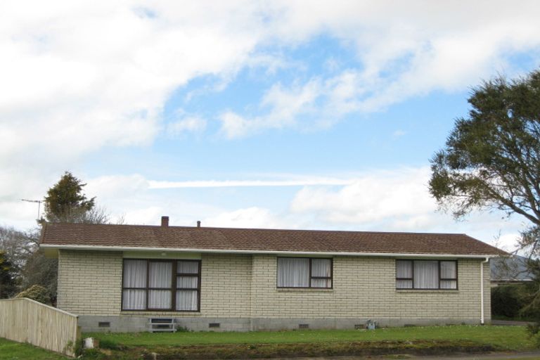 Photo of property in 122 Hamlet Street, Stratford, 4332