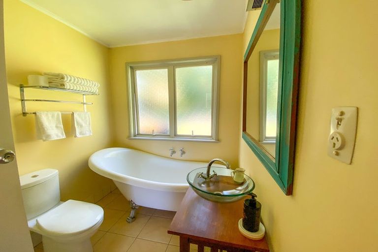 Photo of property in 50 Pohara Valley Road, Pohara, Takaka, 7183