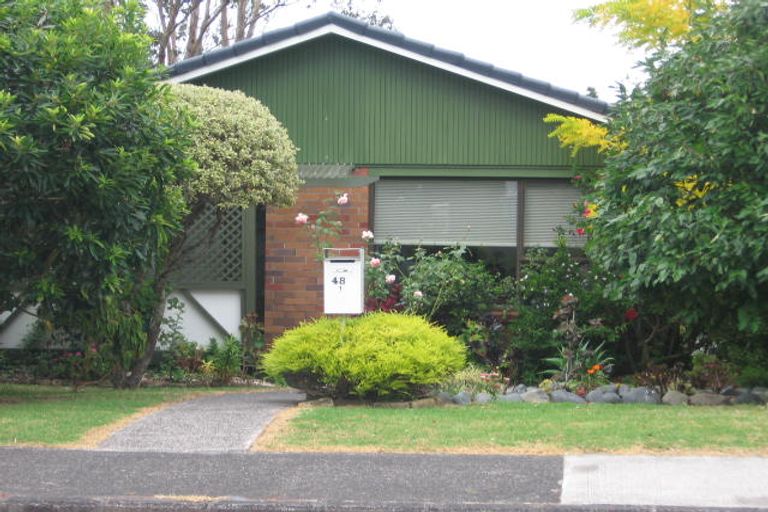 Photo of property in 1/48 Edgeworth Road, Glenfield, Auckland, 0629