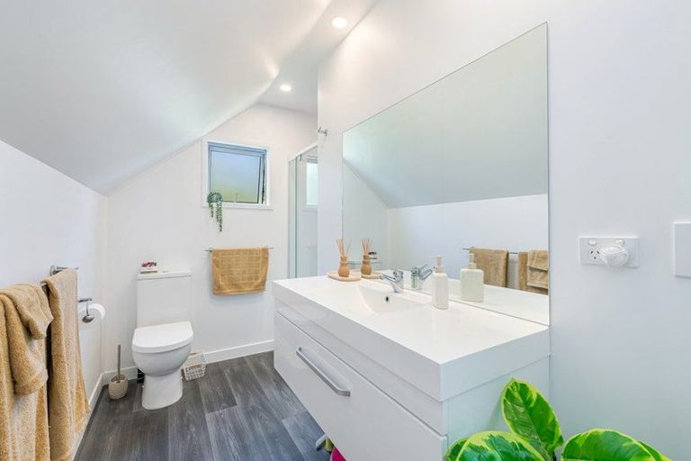 Photo of property in 46a Elliston Crescent, Stanmore Bay, Whangaparaoa, 0932