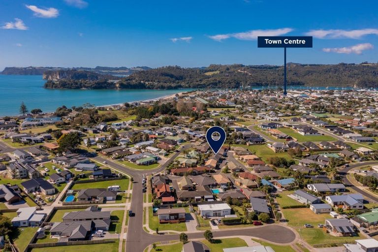 Photo of property in Mayfair Gardens, 3/2 Mayfair Close, Whitianga, 3510
