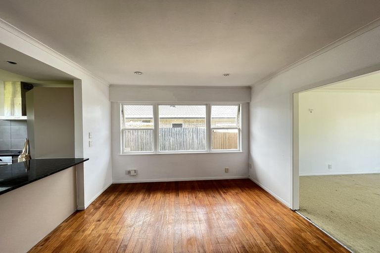 Photo of property in 121 Gills Road, Bucklands Beach, Auckland, 2014