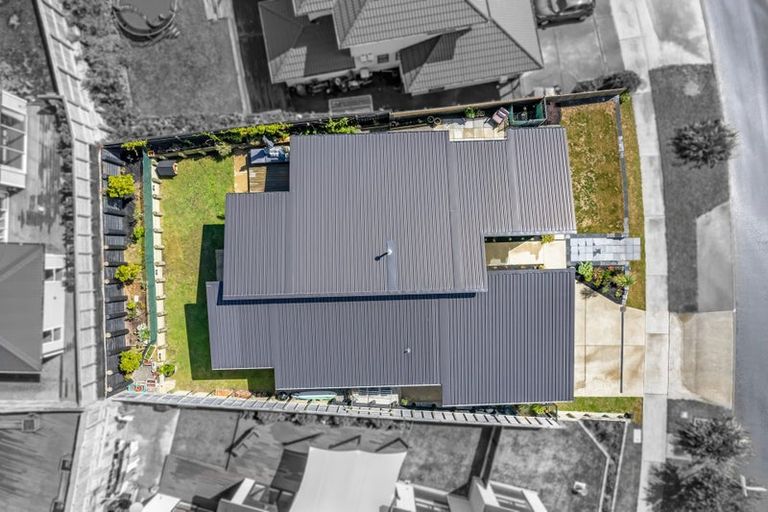 Photo of property in 6 Schooner Drive, Whitby, Porirua, 5024