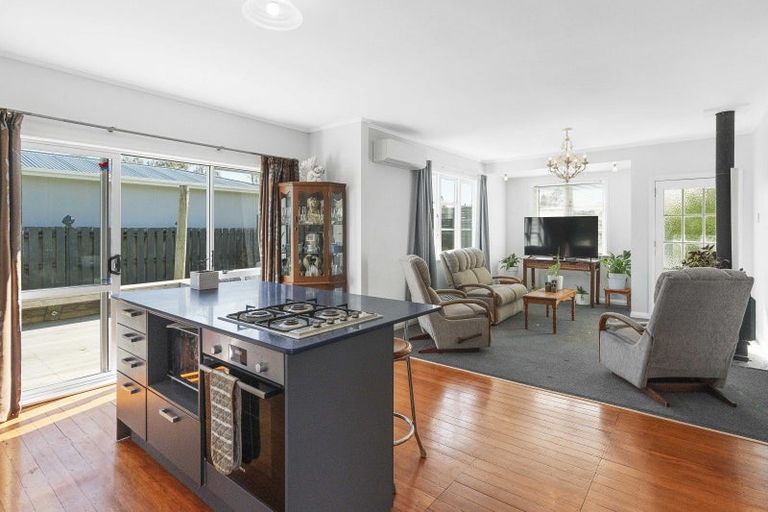 Photo of property in 4 Humphries Street, Greytown, 5712