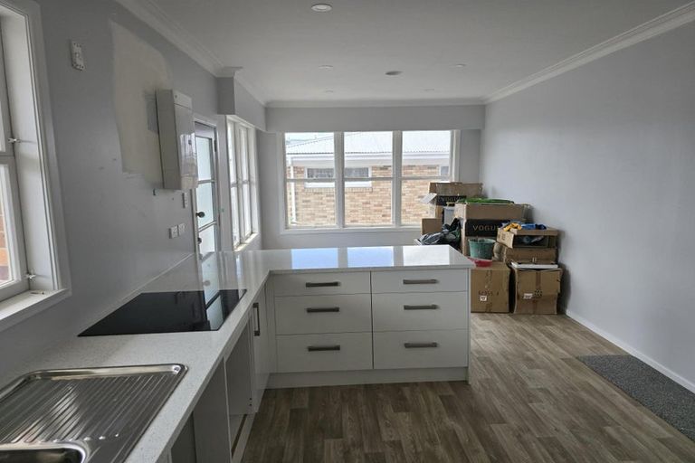 Photo of property in 70 Clevedon Road, Papakura, 2110