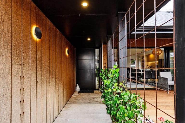 Photo of property in 51 Price Street, Grasmere, Invercargill, 9810