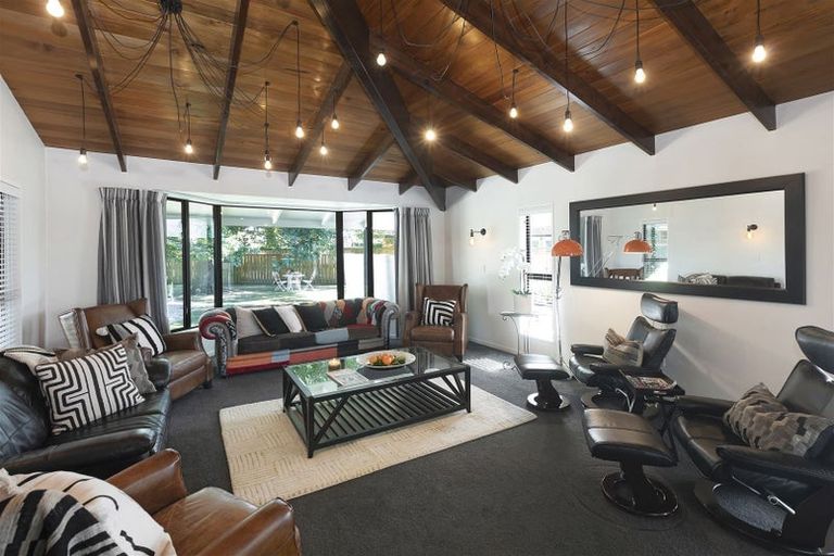 Photo of property in 48 Pentecost Road, Rangiora, 7400