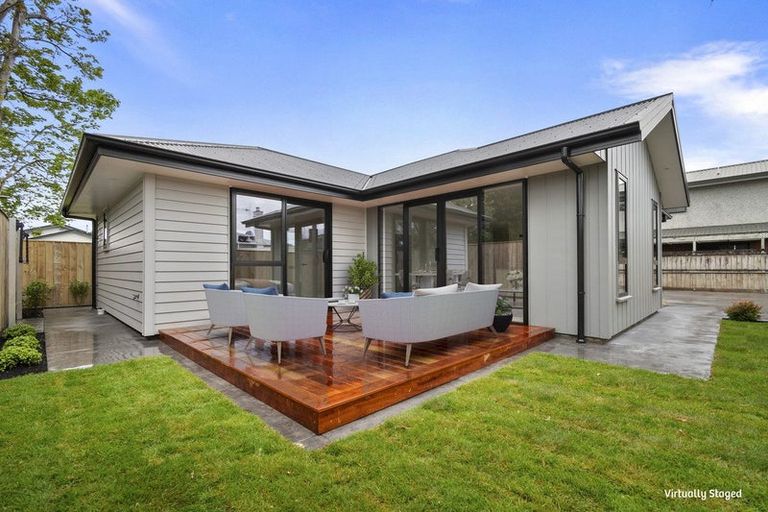 Photo of property in 10 Limbrick Street, Terrace End, Palmerston North, 4410