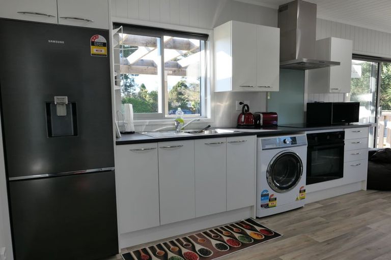 Photo of property in 146 Raumati Road, Raumati Beach, Paraparaumu, 5032