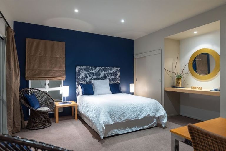Photo of property in 2 Marina View, Waikawa, Picton, 7281