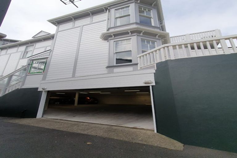 Photo of property in 246u1 The Terrace, Wellington Central, Wellington, 6011