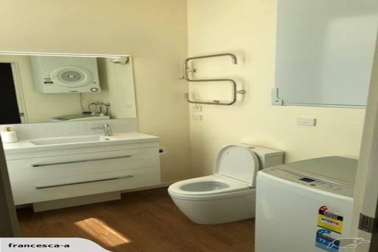 Photo of property in Pirie Street Townhouses, 11/35u Pirie Street, Mount Victoria, Wellington, 6011