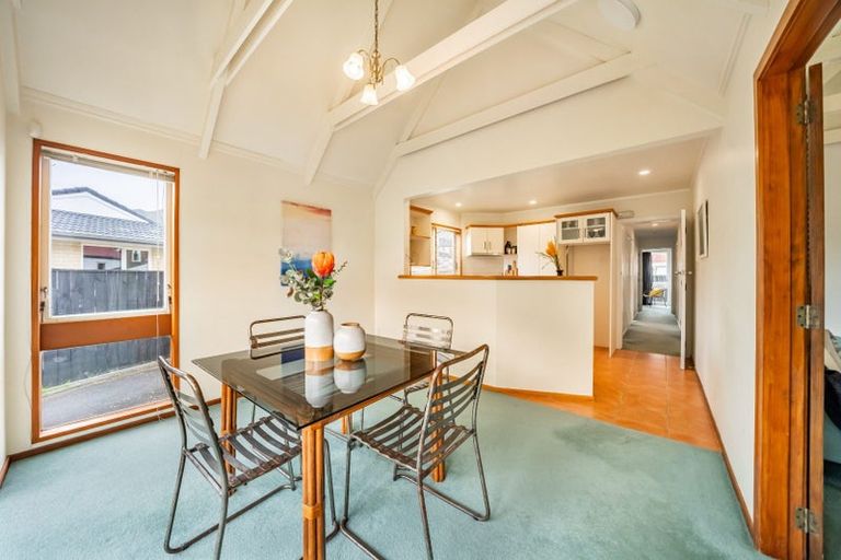 Photo of property in 3 Mcenroe Grove, Naenae, Lower Hutt, 5011