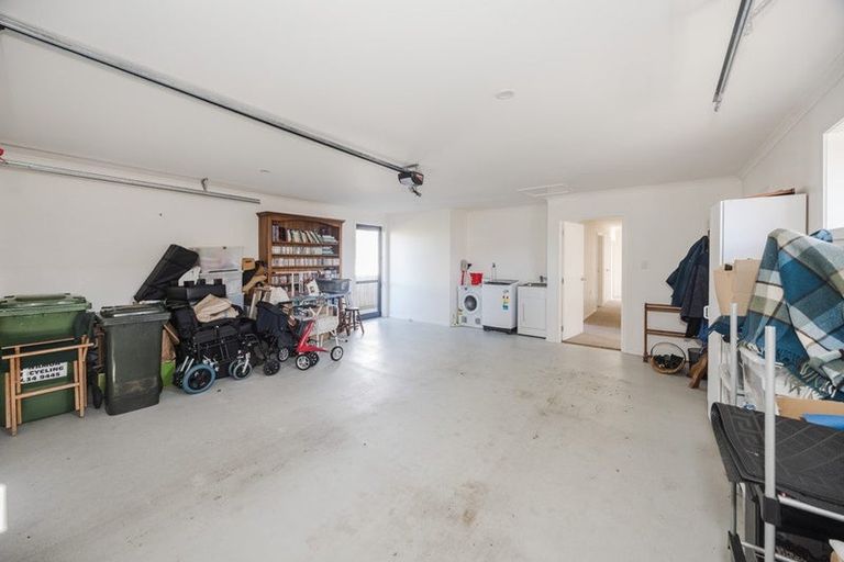 Photo of property in 6 Mersey Street, South Hill, Oamaru, 9400