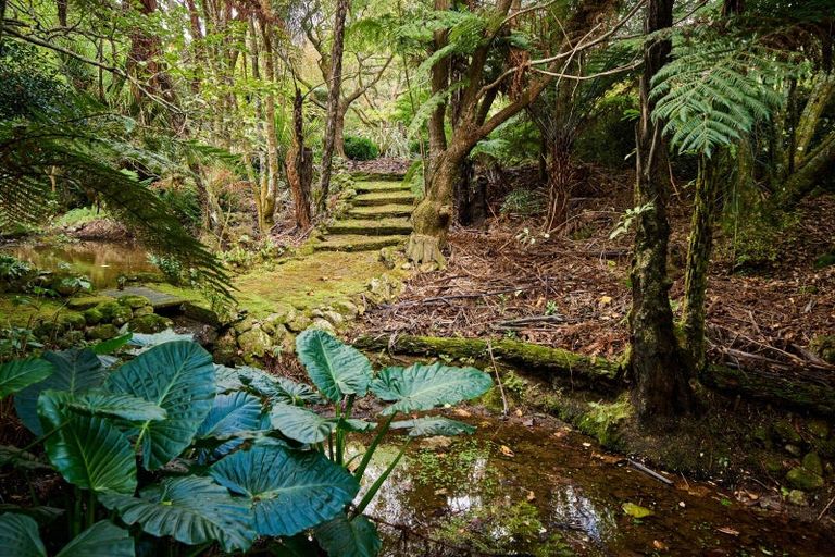 Photo of property in 46 Corbetts Road, Manakau, Otaki, 5583