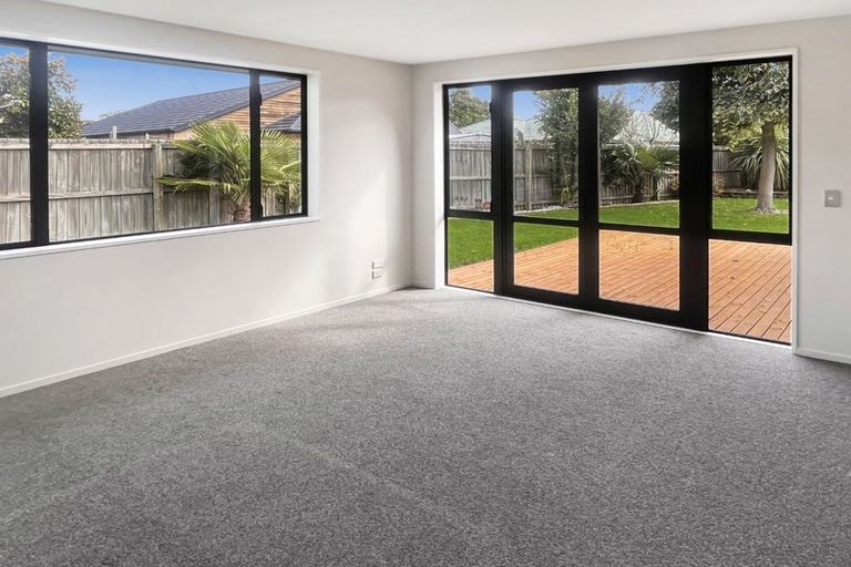 Photo of property in 6 Joe Burns Place, Wigram, Christchurch, 8042