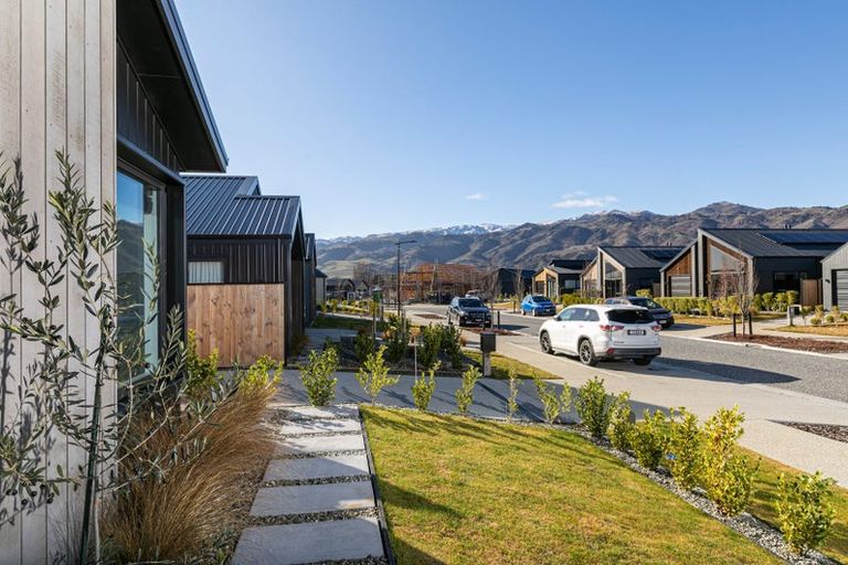 Photo of property in 11 Bragato Way, Cromwell, 9310
